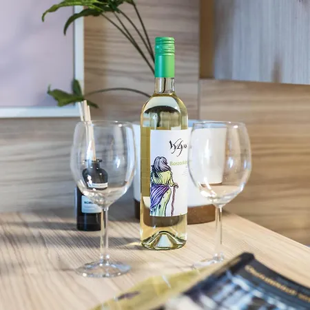 V10d By Hbo * Πετς